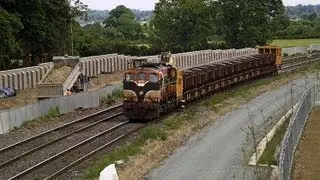 077 on Northwall-Portlaoise ballast train at Stacumny Bridge 06-June-2008