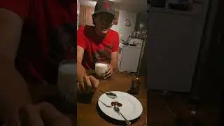 da bomb hot sauce is a nightmare