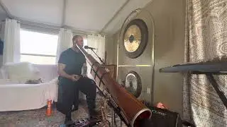 Rhythmic Didgeridoo Meditation & Looping Vocal Experimentation with Saraswati Mantra