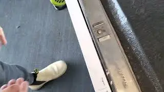 Asko dishwasher with broken handle
