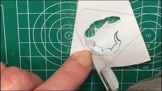 Cutting paper into a Brotherhood of NOD (Command & Conquer) parammetrical (snowflake)