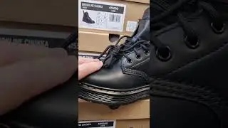 Dr Martens Brookline Chukka 6 Eye Boots #drmartenshamiltonnz #drmartensbrooklinechukka