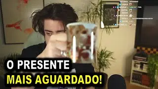 CELLBIT GANHANDO PRESENTE SUPER FOFO DA LORENA!!!