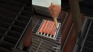This Hot Dog Roller Grill is a BBQ Game-Changer! 🌭🔥 #GrillHack