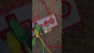 Interactive Poster with Makey Makey and Scratch