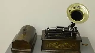 12 Edison Home Phonograph Model B  1906 era