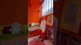 Il vit dans l&rsquo;appartement le plus atypique de Paris