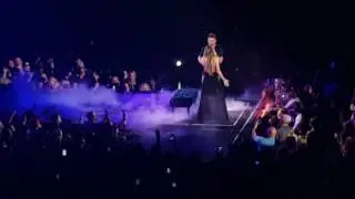 Thomas Rhett - Playing With Fire (ft. Danielle Bradbery) - Wright State Nutter Center 3-11-17