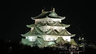 Über 1.000 Freiwillige ziehen Japans Burg Hirosaki an ihren Originalstandort zurück