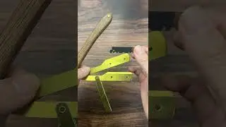 Installing single-edge razor blade in straight razor 🪒