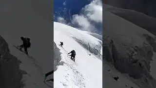 the satopanth Expedition 7075M height mountain India uttarakhand