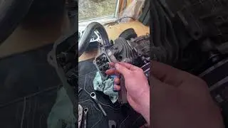 Setting valve lash on a predator 224cc engine! ⚙️ #darzrt #minibikes #minibikelife #minibiketok