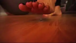 Giantess Roma - Roma's Slow F00t Crush