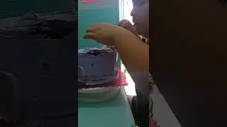 MoneyCake with Body reveal ni Baker hahaha .