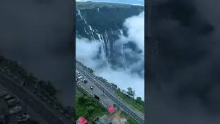 Meghalaya #Waterfalls#amazing reverse# waterfall# natureshorts# Divara song#shorts# trending #shorts