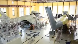 The INSANE Engineering Of The World's BIGGEST Helicopter