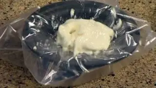 Cornstarch Monster - Cool Science Fair Project