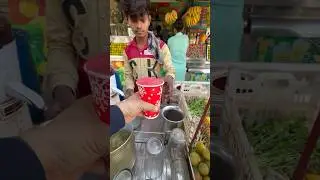 Fresh carrot juice from Roadside cart  | Healthy drink | #ytshorts #shorts