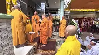 Lễ trước khi di quan cụ Lê Văn Chín