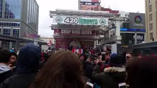 Toronto 420 Dundas Square Smoke Out (2015)