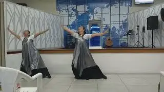 Santa Ceia do senhor com à coreografia Vem me buscar com Jefferson e Suellen 🙏🙏🙏🙇‍♀️🙇‍♀️🙇‍♀️