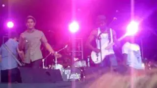 Kid British live at evolution festival newcastle 09