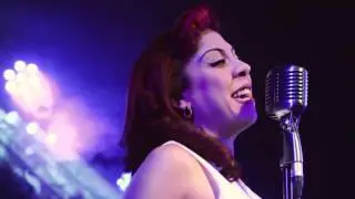 Ruth Baker Band&middot; Shake !