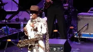 'Wailing' Kirk Whalum - 