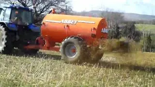 Spreading slurry 2010