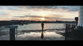 A walk around Donaghadee lighthouse  | Moment Anamorphic Lens