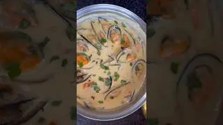 Creamy Mussels 🌊| #shorts #shortsfeed #mussels  #seafood