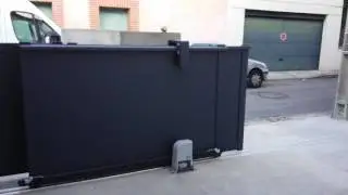 PORTAIL ALUMINIUM DOUBLE COULISSANT  t&eacute;lescopique  coulissant 2 vantaux pash alu system