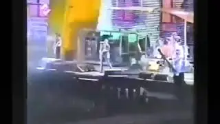 (05) U2 - Last Night On Earth (Live Sarajevo 23-September-1997)