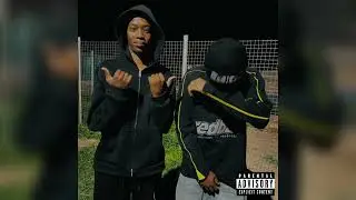 ##moshpit (feat. Leroi)