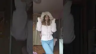 hollister jacket🩷 #haul #autumn #winter #cozy #pink #youtubeshorts #shortvideo #trending #ytshorts