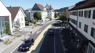 Links abbiegen mit Velo
