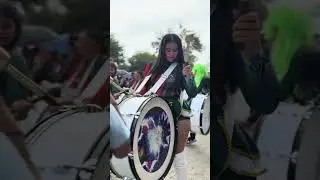 Eliana Anah&iacute; #desfile #videoviral