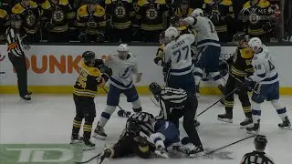 Garnet Hathaway fights Patrick Maroon 3/25/23