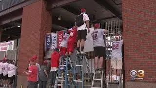 Phandemic Krew Helping Citizens Bank Park Feel Like Home For Baseball Fans Amid Pandemic