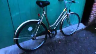 Ladies Town Bike in Gold called ROADSTER by Sprick Cycles + Full Mudguards + 26'' wheels