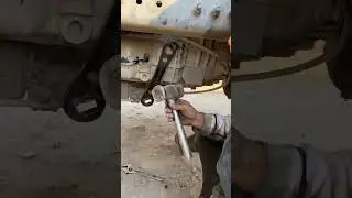 Special wrench for dismantling oil pan #automobile #bamboomachine #bambooplant #tiger