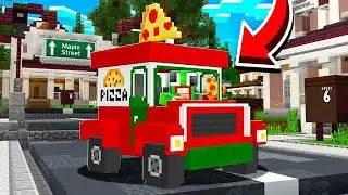 DELIVERING PIZZA IN MINECRAFT! WORKING AT PIZZA PLACE!