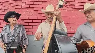 Tierra Mala - La Vieja Escuela (En Vivo 2026)