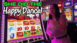 This GOLDEN GEISHA made her do THE HAPPY DANCE