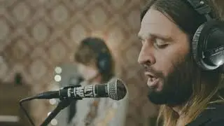 DAILY THOMPSON / performing Slow Me Down & She`s So Cold (MONKEY MOON SESSIONS)
