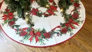 Christmas Tree Skirt 48 Inch, Poinsettia Red Ribbon Bow - REVIEW