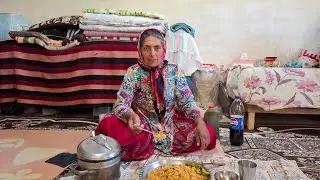 Nomadic Life: Unbelievable Morning! Sheep Birth & Cooking Traditional Tomato Stew on Open Fire