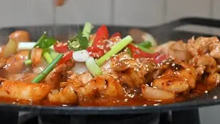 KOREAN DAKGALBI | Korean Spicy Stir-fried Chicken with Rice cake 🥢🇰🇷 #cooking #vlog