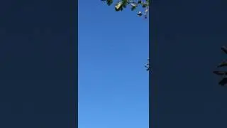 Morphing glowing UFO orb sighting over London, Uk on the 5th of Aug 2017