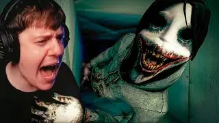 Trapped in a House With a KILLER!